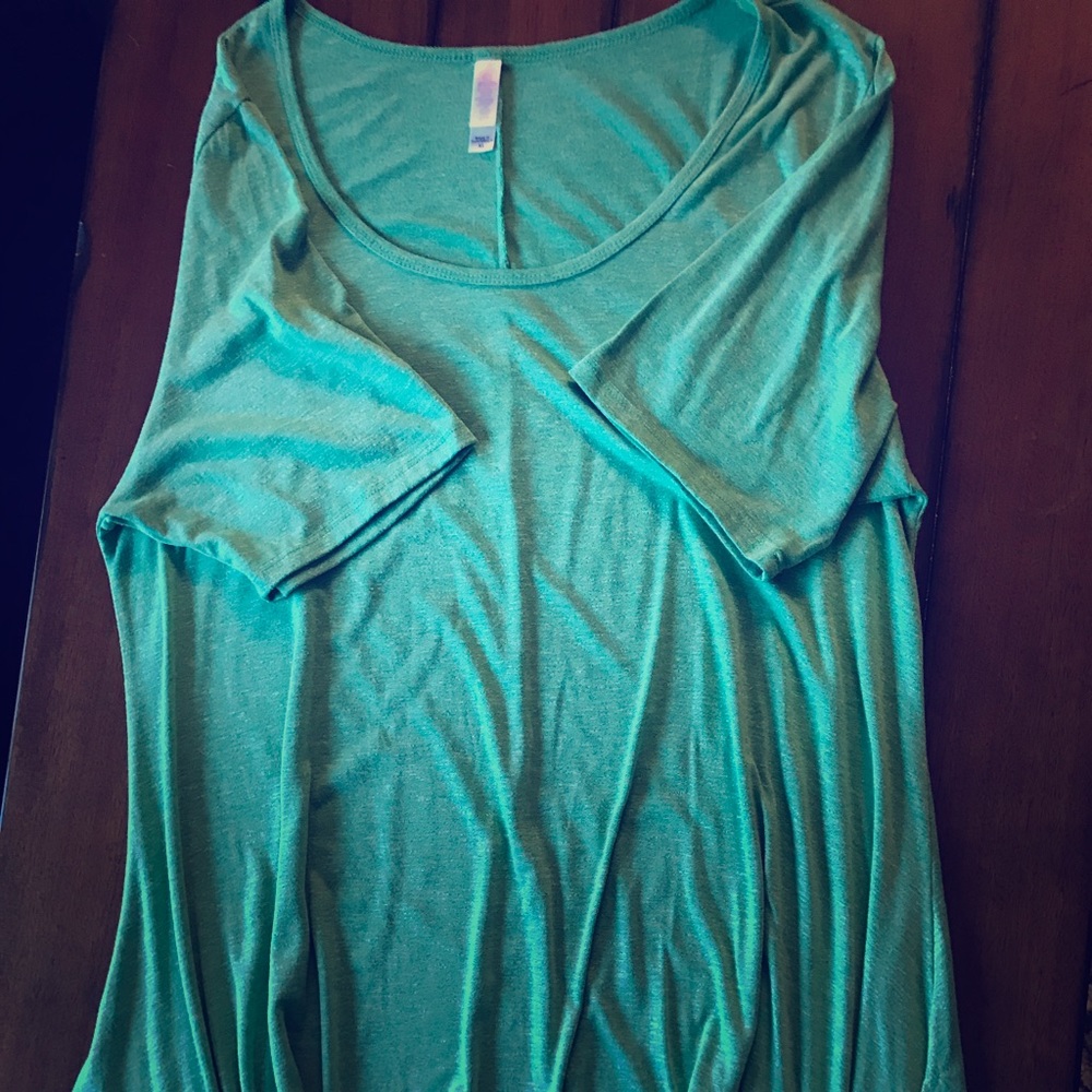 Green Lularoe Perfect Tee